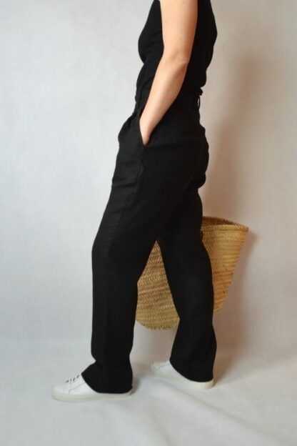 High-Waisted Straight Fit Linen Trousers