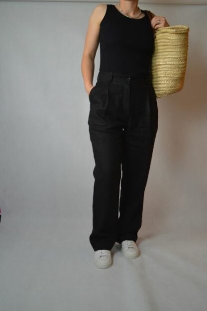 High-Waisted Straight Fit Linen Trousers